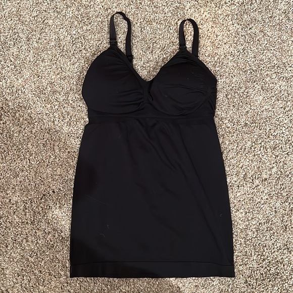 Nursing Tank & Nursing Bra - Picture 4 of 6